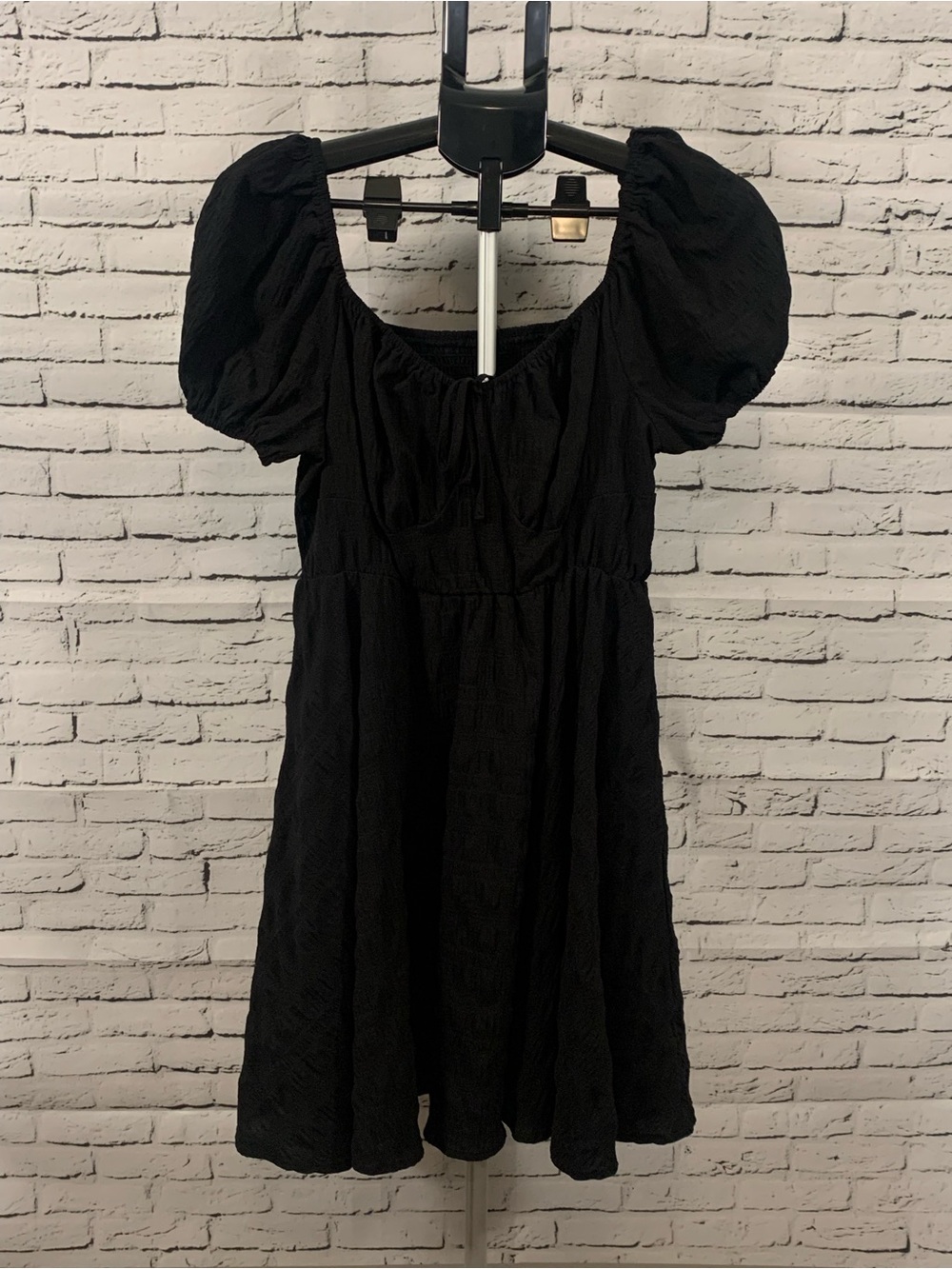 SHEIN XL Black Puff-Sleeve Mini Dress